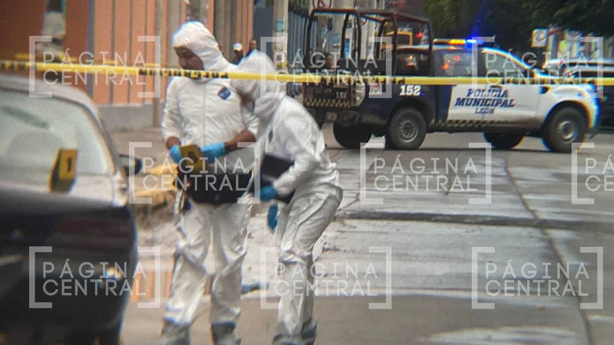 Asesinan a mujer mientras iba por sus hijos a la escuela en Barrio de San Miguel