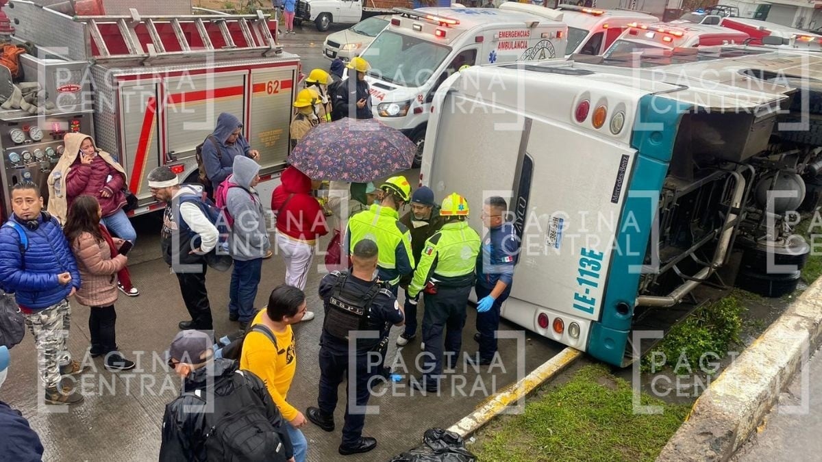 Seis pasajeros lesionados en el camionazo en San Juan Bosco necesitaron atención médica