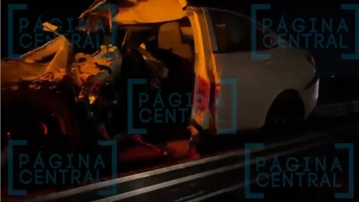 Colocan asaltantes piedras en carretera y mueren tres en la León-Aguascalientes