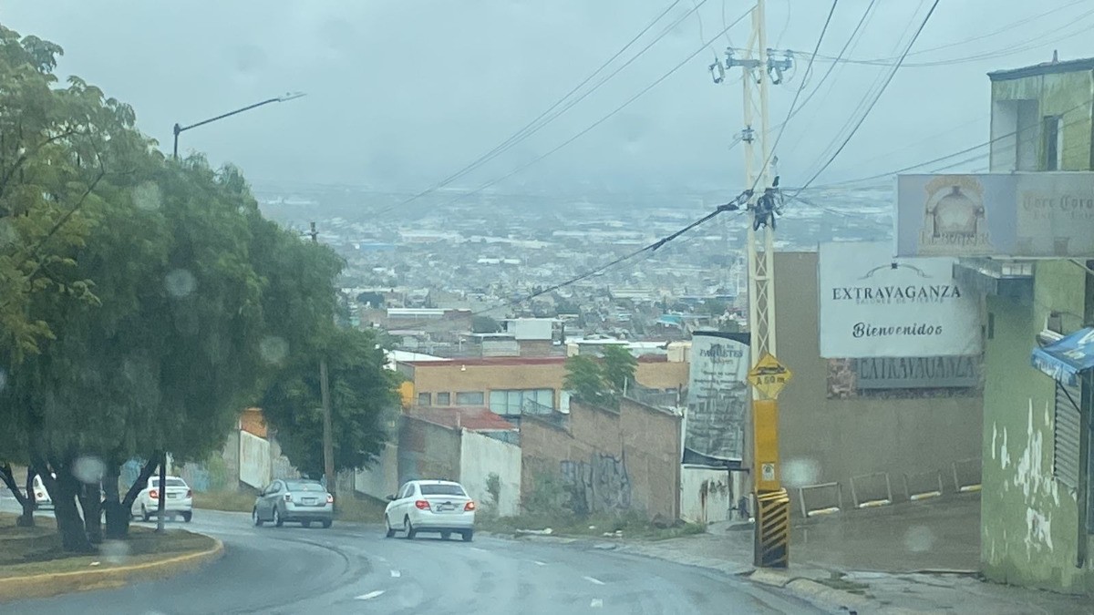 ¡No sueltes el abrigo! Aunque habrá sol, el clima en León será frío y lluvioso