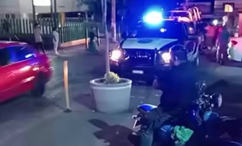 Balean a niño en asalto y su hermanita lo sube a taxi y lo lleva al IMSS