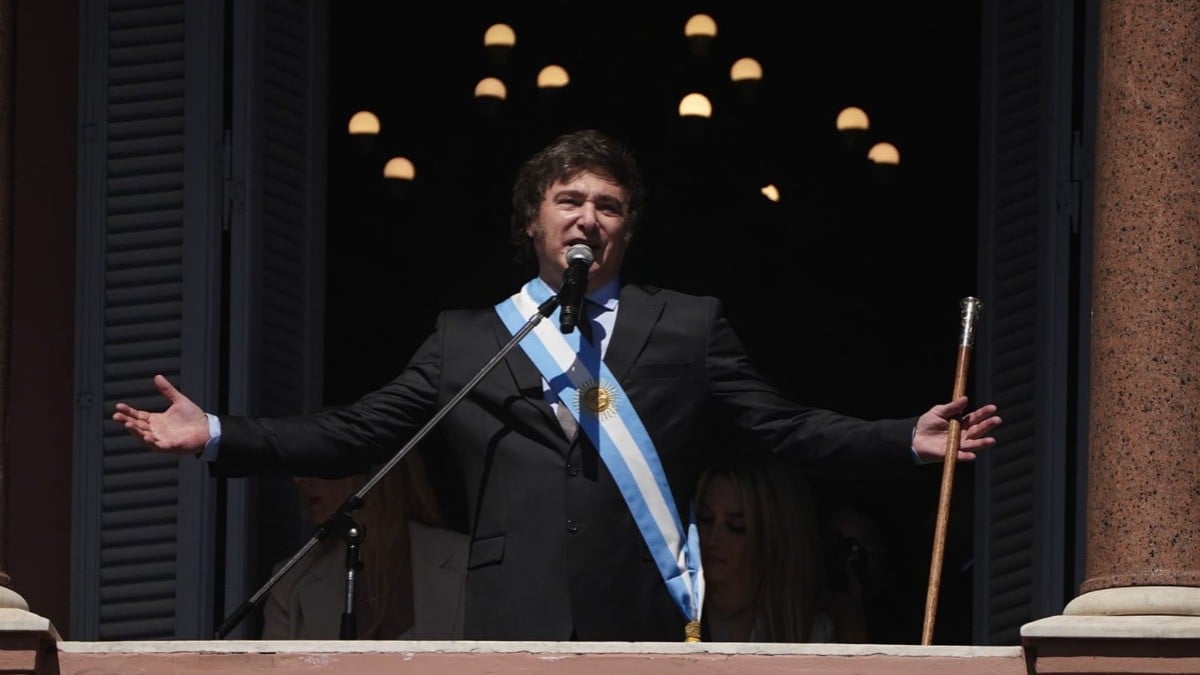 Javier Milei asume la presidencia de Argentina, asegura que viene une nueva era