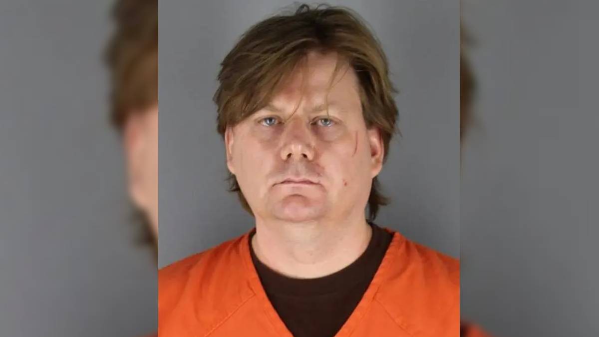 Cliente pelea con empleado de tienda y lo mata al atravesarle el pecho con un palo de golf