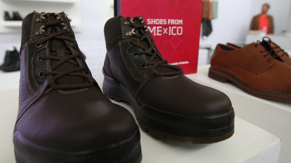 “Compra calzado mexicano, el chino no dura”