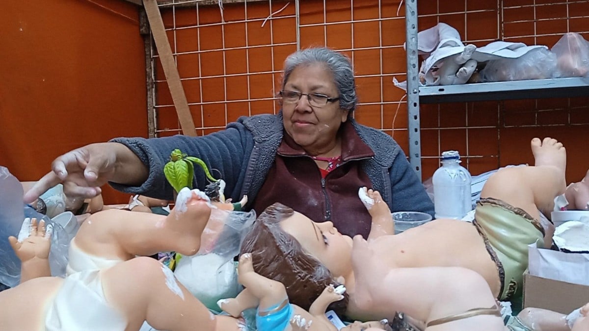 Doña Susana, la doctora de niños Dios del Mercado Aldama que hace milagros con sus manos