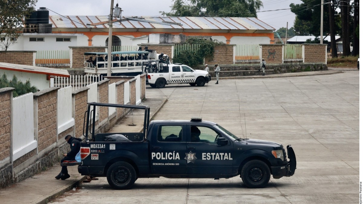 Huyen de Texcaltitlán por miedo a represalias