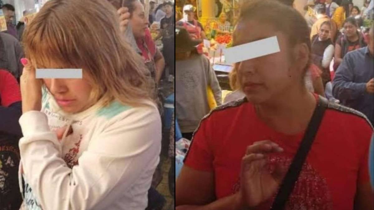 Comerciantes y clientes detienen a mujeres carteristas en tianguis y las desnudan