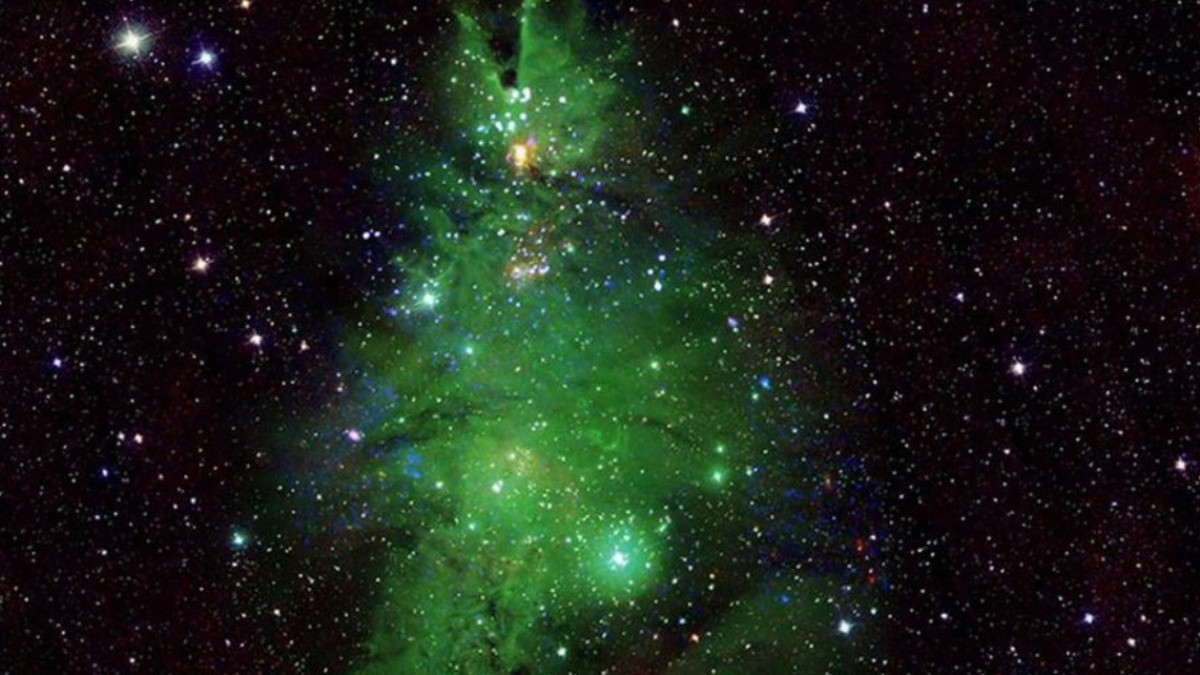 Capta la NASA árbol de navidad en el cosmos