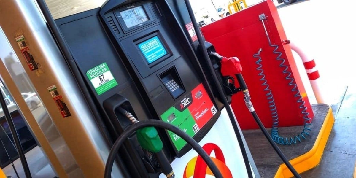 Refrescos, cigarros y gasolina subirán de precio en 2024; ¿de cuánto será el aumento?