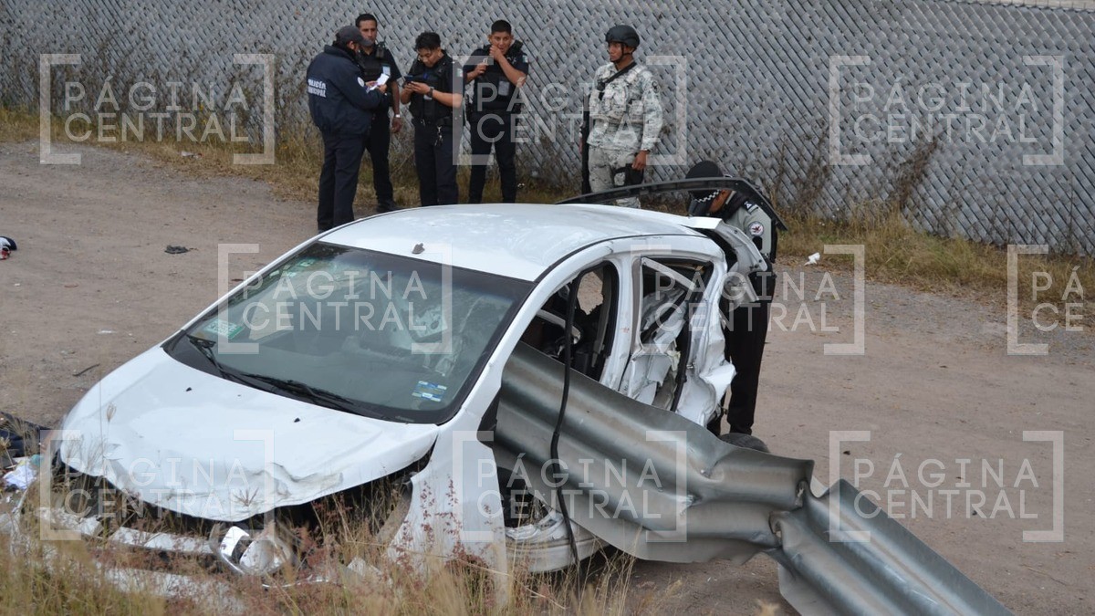 Le chocan por atrás en la León-Lagos y pierde sus piernas; va grave al hospital