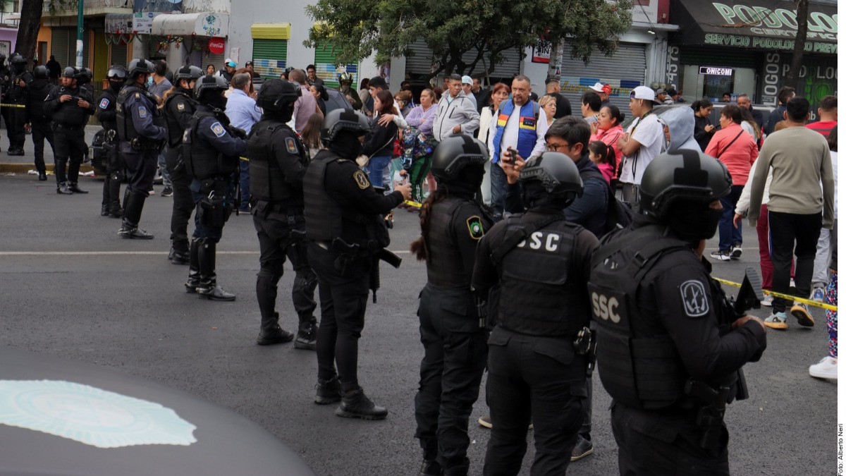 Balacean tianguis de Reyes Magos en CDMX