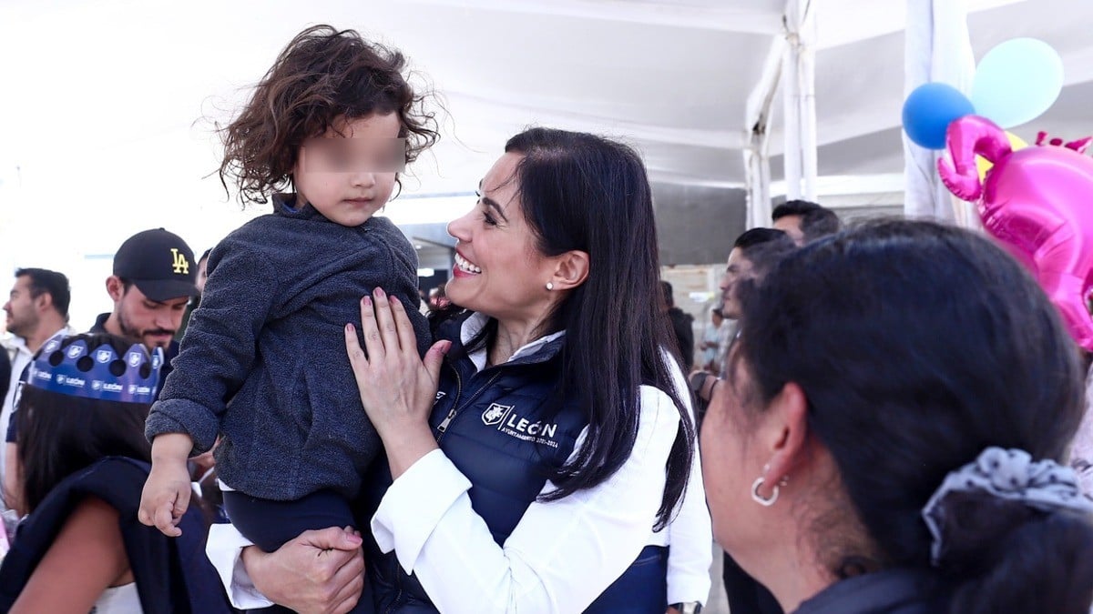Abogados no están solos, asegura alcaldesa de León