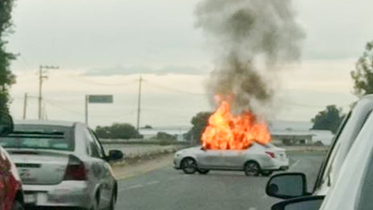 ¡Celaya en llamas! Reportan quema de vehículos y bloqueos; habrían detenido a líder criminal