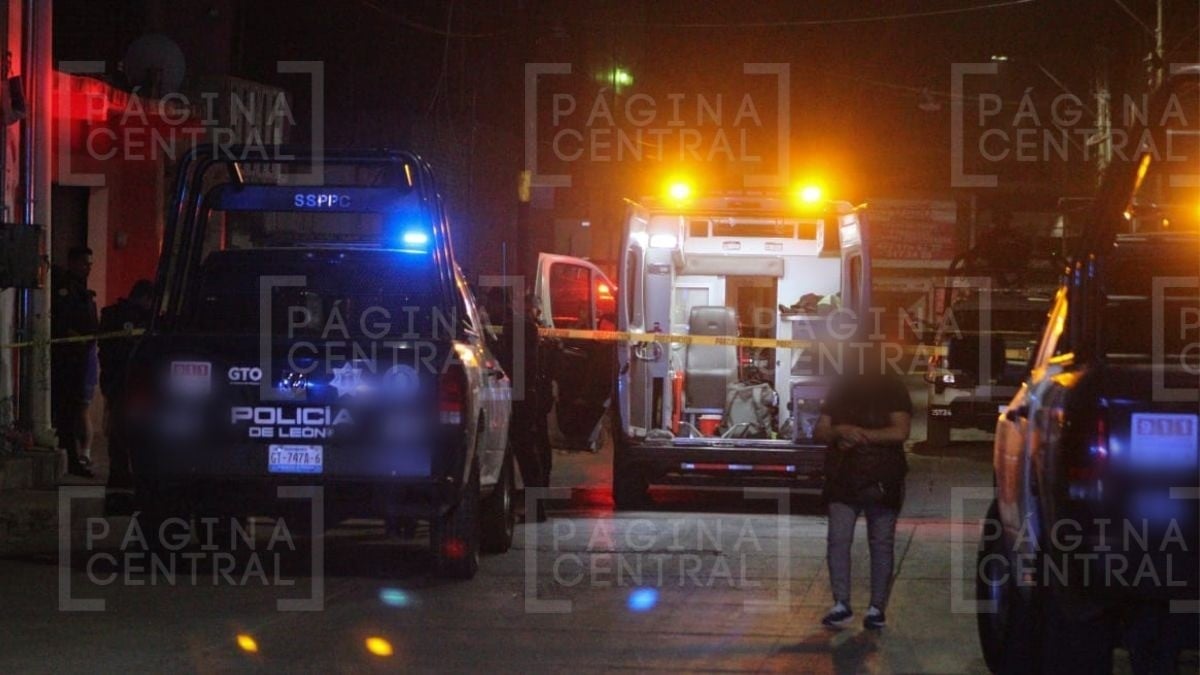 Brayan, de 16 años, platicaba con amigos en León cuando motosicarios lo balearon 4 veces