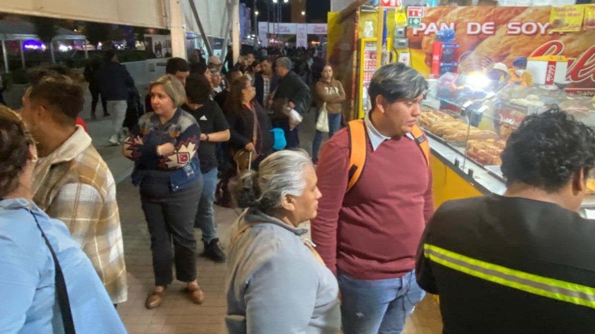 Hacen fila hasta de dos horas para comprar este pan que conquista paladares en la feria