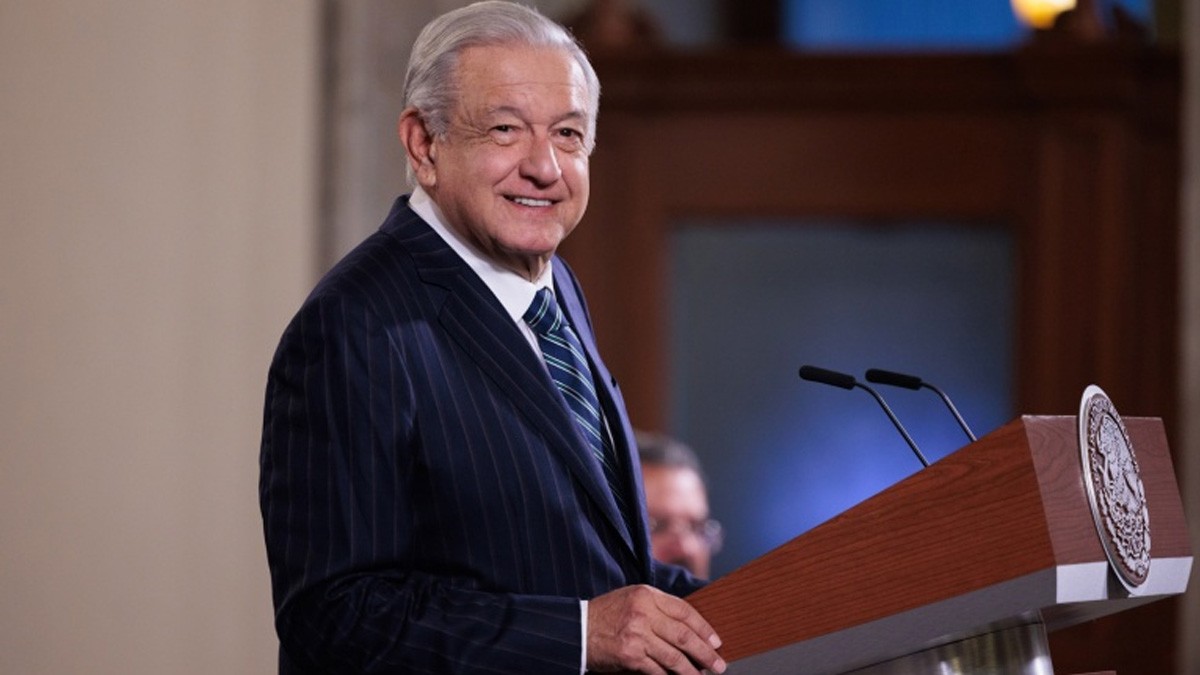 Busca AMLO fin de contrapesos