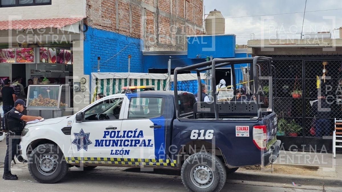 Fuga causa flamazo en casa de Villas de San Juan, mujer y abuelita sufren quemaduras