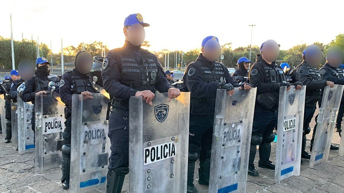 ¡Fuego amigo! Policía mata a compañero al accionar su arma por accidente