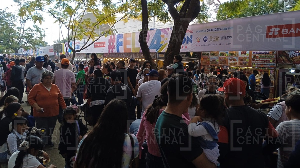 Abarrotan leoneses las instalaciones de la Feria en su segundo domingo