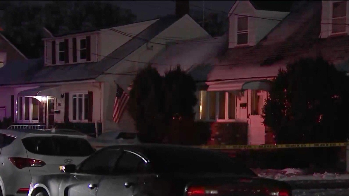 Madre mata a su esposo y sus dos hijas antes de dispararse; familia iba a perder su casa