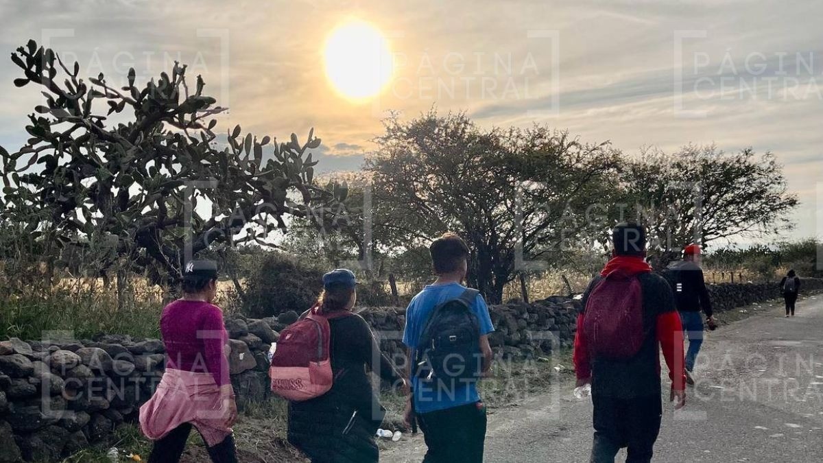 ¡Caminantes de la fe! Salen 45 mil peregrinos de León rumbo a San Juan de los Lagos