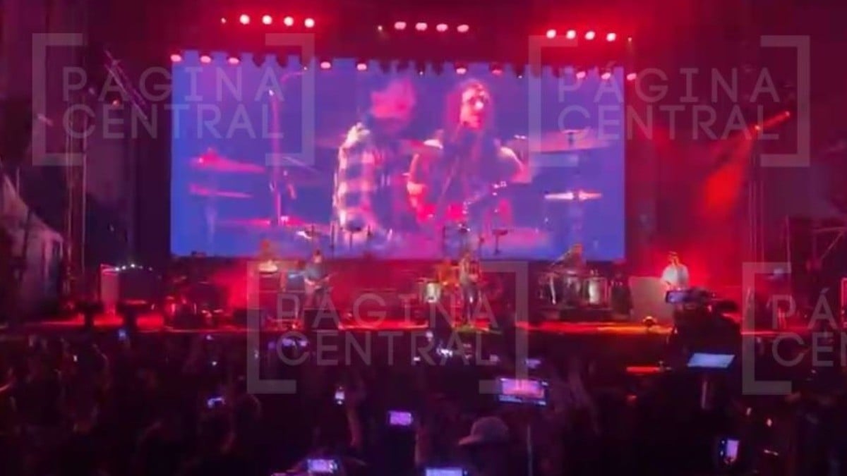 EN VIVO ‘Kings of Leon’ se lleva la noche en el Foro Mazda con un espectáculo electrizante
