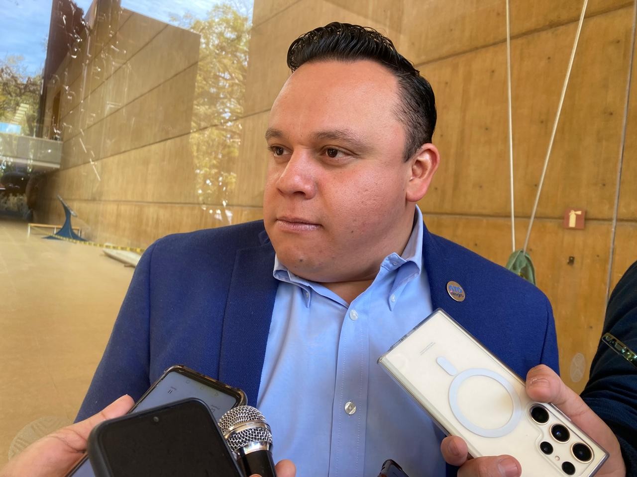 Guanajuato apoya a diez universitarios para viajar a la NASA