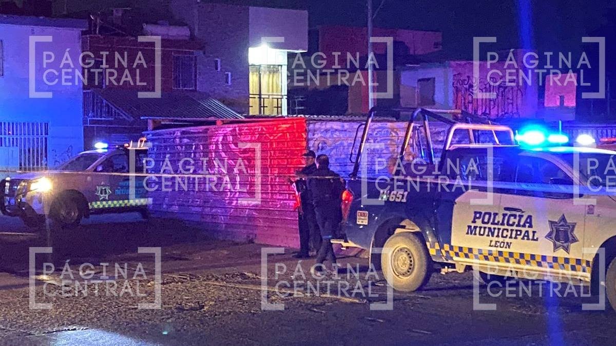 Atacan a mujer a balazos en colonia La Noria