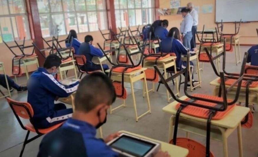 Maestros desconocen proyecto de chatbot y manual para actuar en balaceras