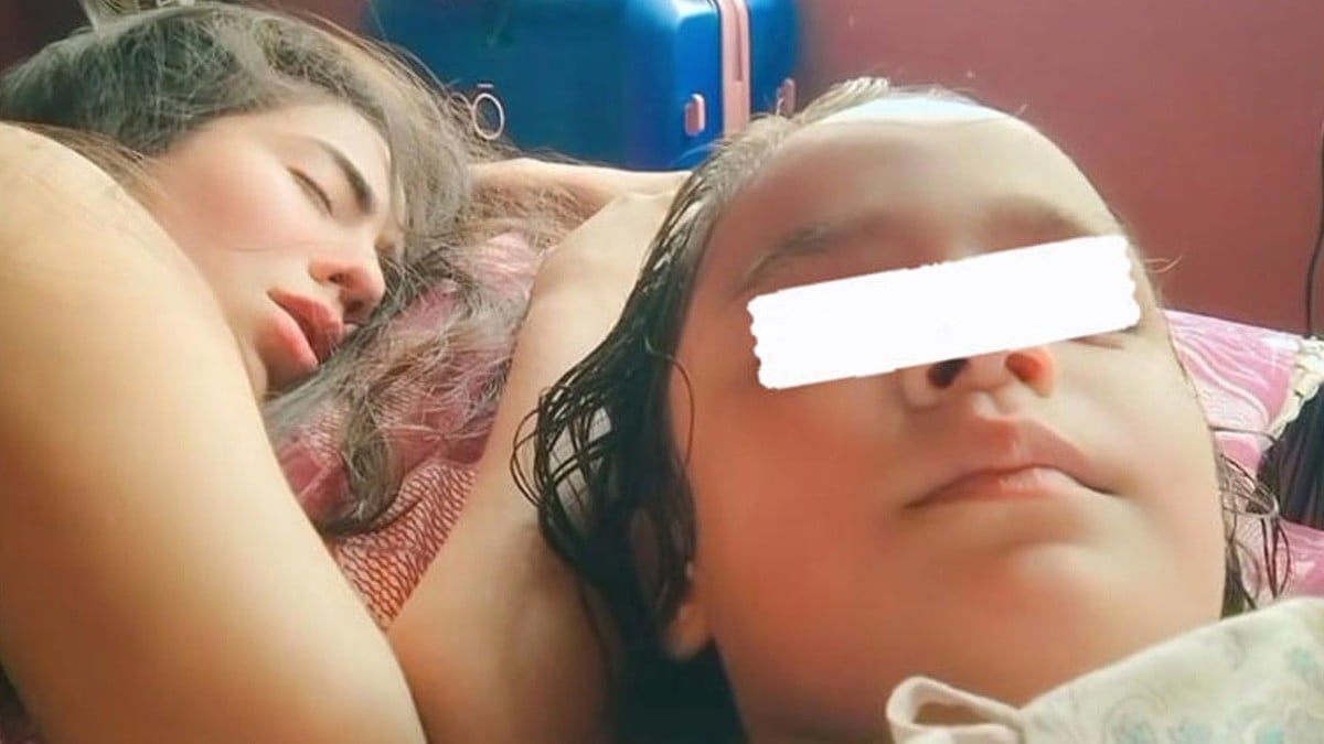 VIDEO Niña explica que no irá a la escuela... ¡porque su mamá está ebria!