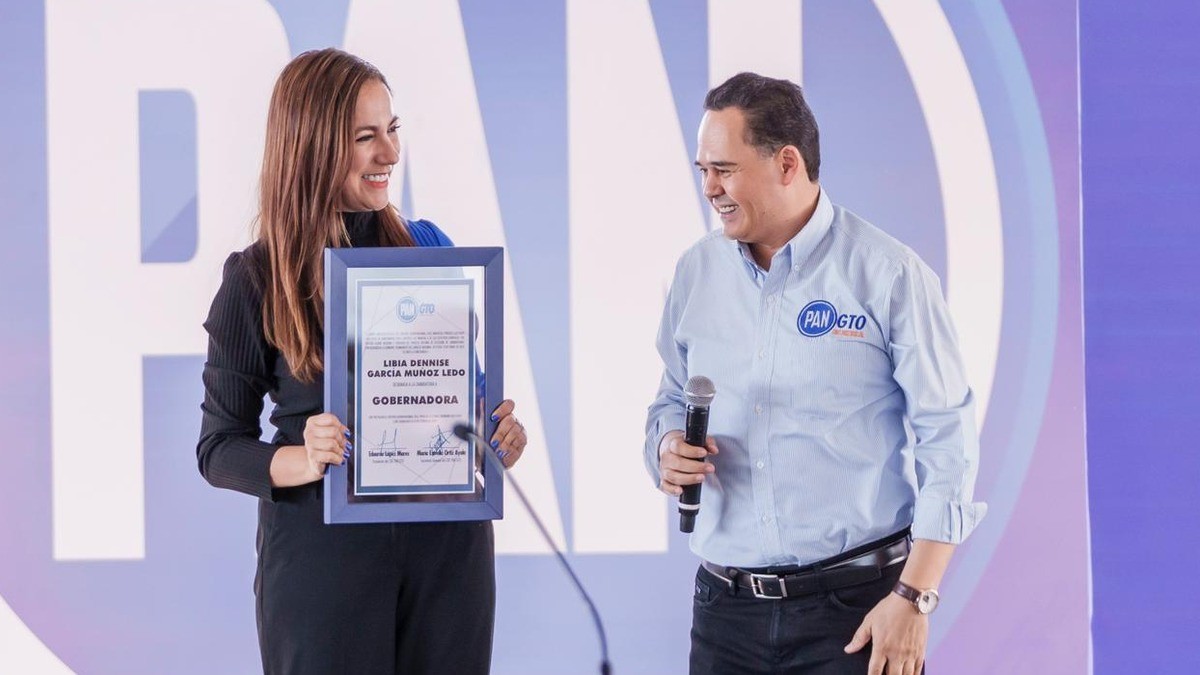 Entregan a Libia constancia que la formaliza como candidata a la gubernatura por el PAN