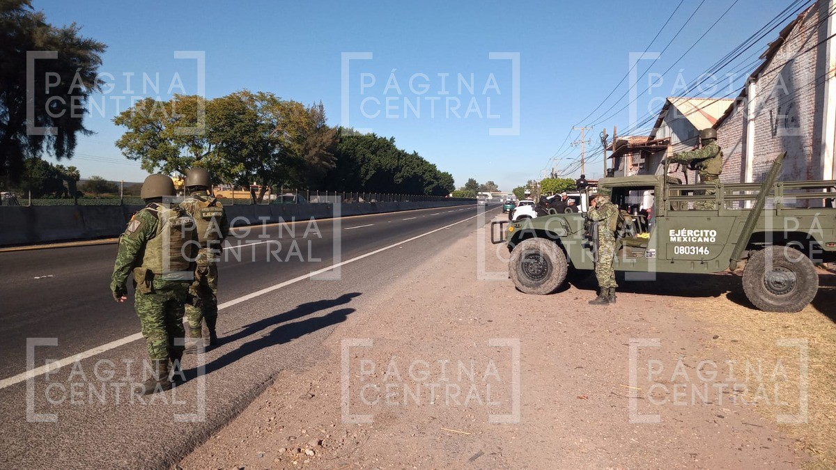 Los mataron a todos y dejaron los cadáveres amontonados en la caja de una camioneta