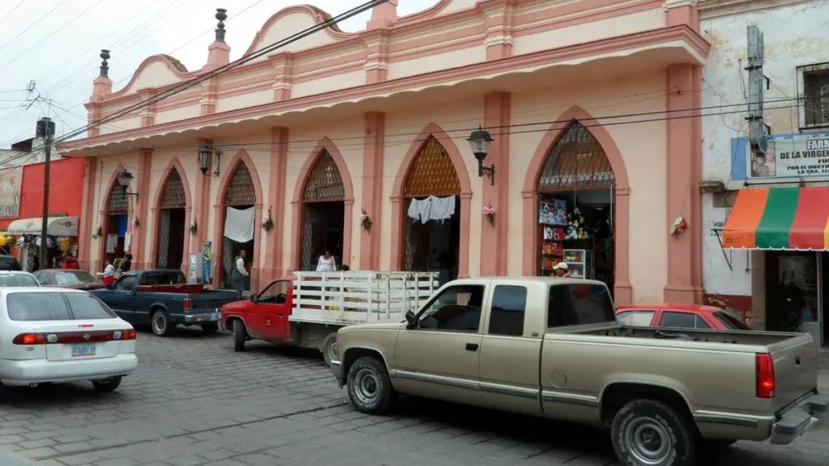 Abuelita comía con su familia en el mercado y murió por un pedazo de carne que se le atoró