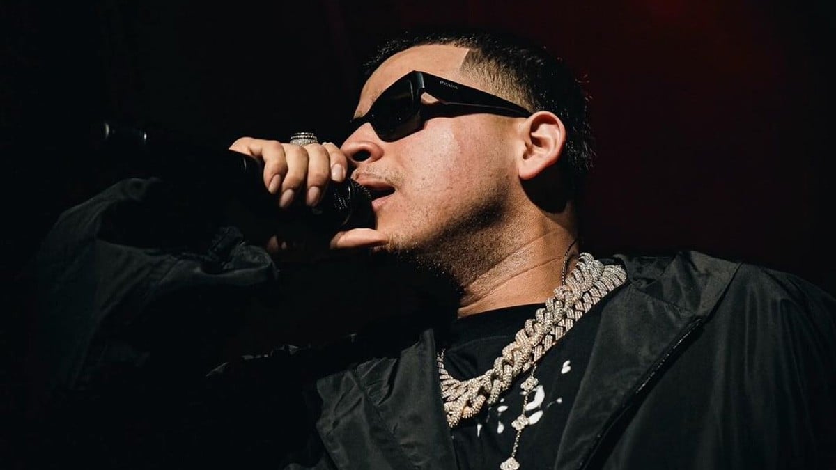 Vocalista de Fuerza Regida habría sido detenido por tráfico de drogas