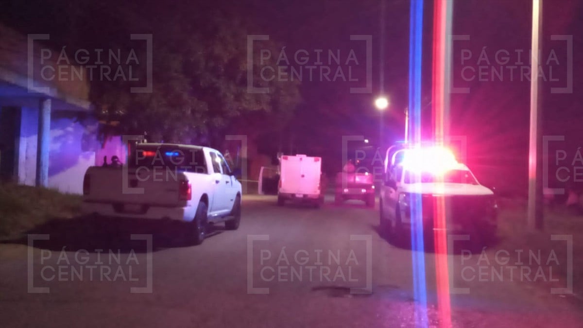 Sicarios irrumpen en bar y abren fuego contra los clientes; matan a tres