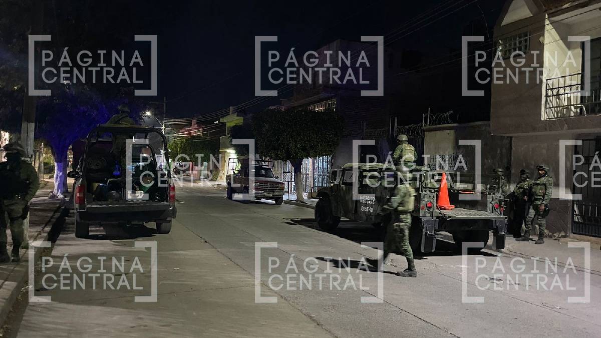 Balean a 2 personas en cancha de futbol en Santa Rosa de Lima