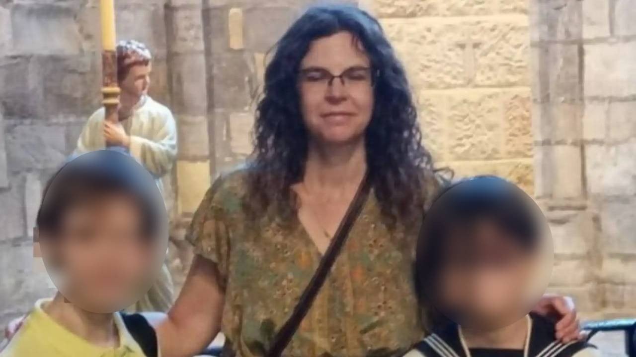 Dos adolescentes matan a su mamá y abandonan cuerpo en su vehículo