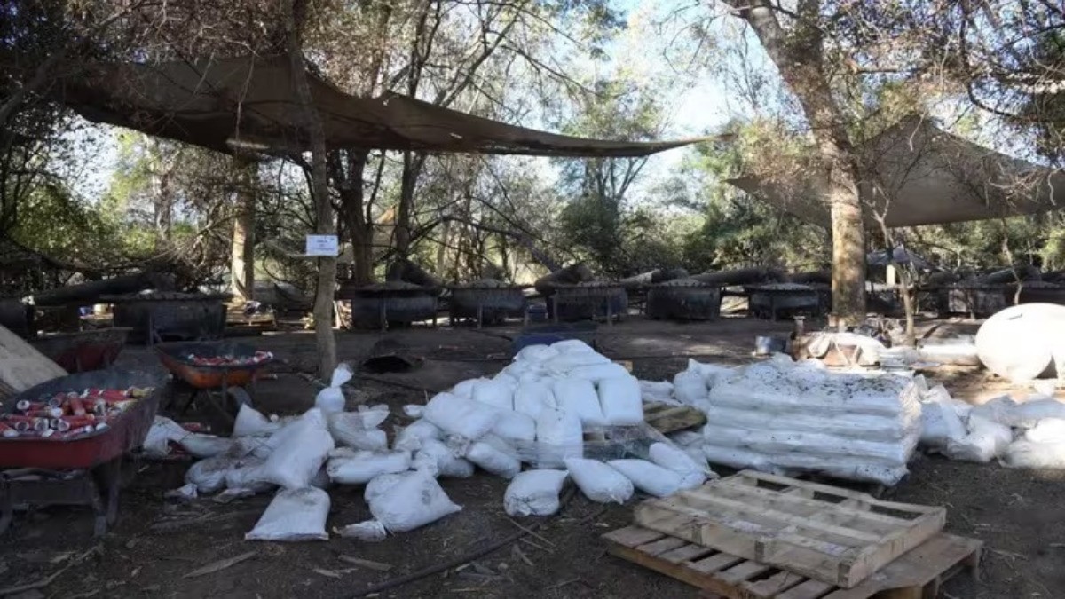 Aseguran el narcolaboratorio más grande del sexenio de AMLO, valuado en 700 MDD