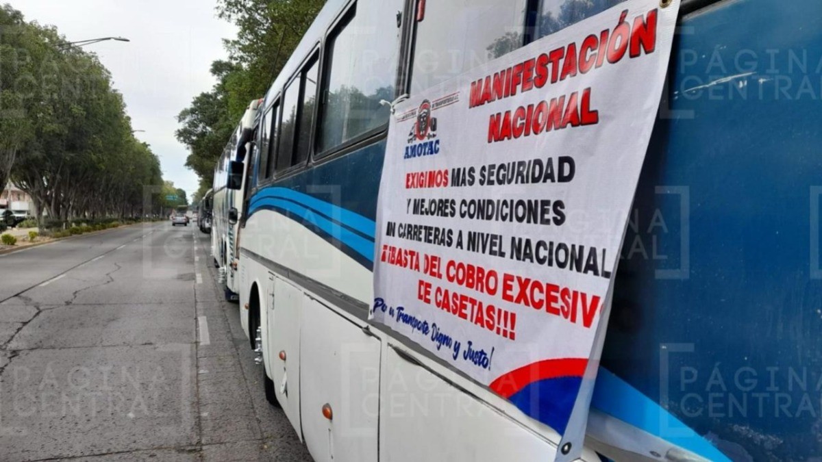 ¡Que suene el claxon! Transportistas están hartos de violencia en carreteras de Guanajuato