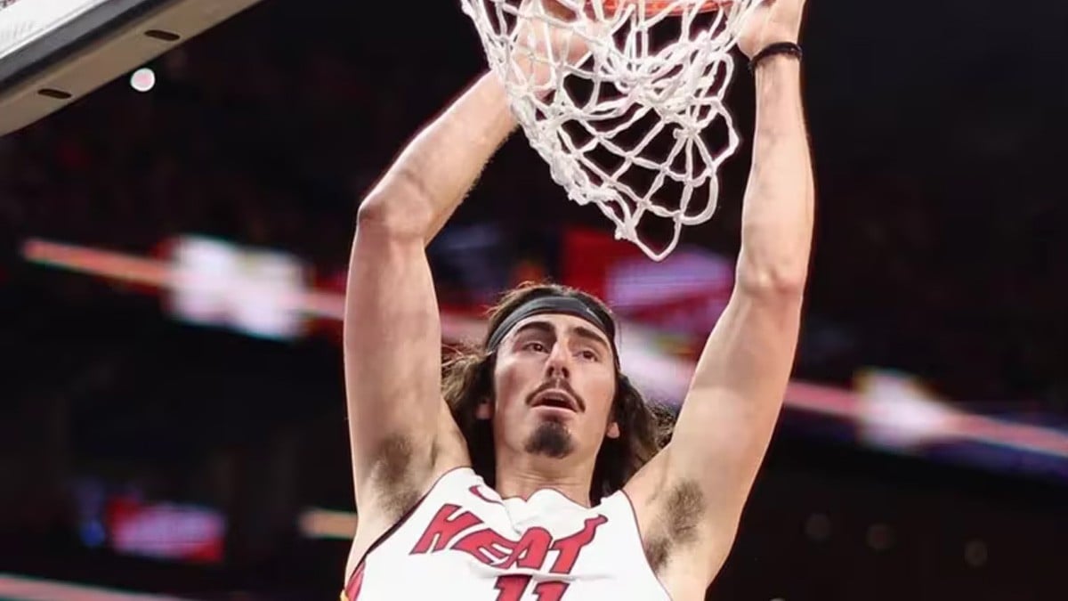 VIDEO Jaime Jaquez sorprende en la NBA: salta a Shaquille O’Neal en concurso de clavadas