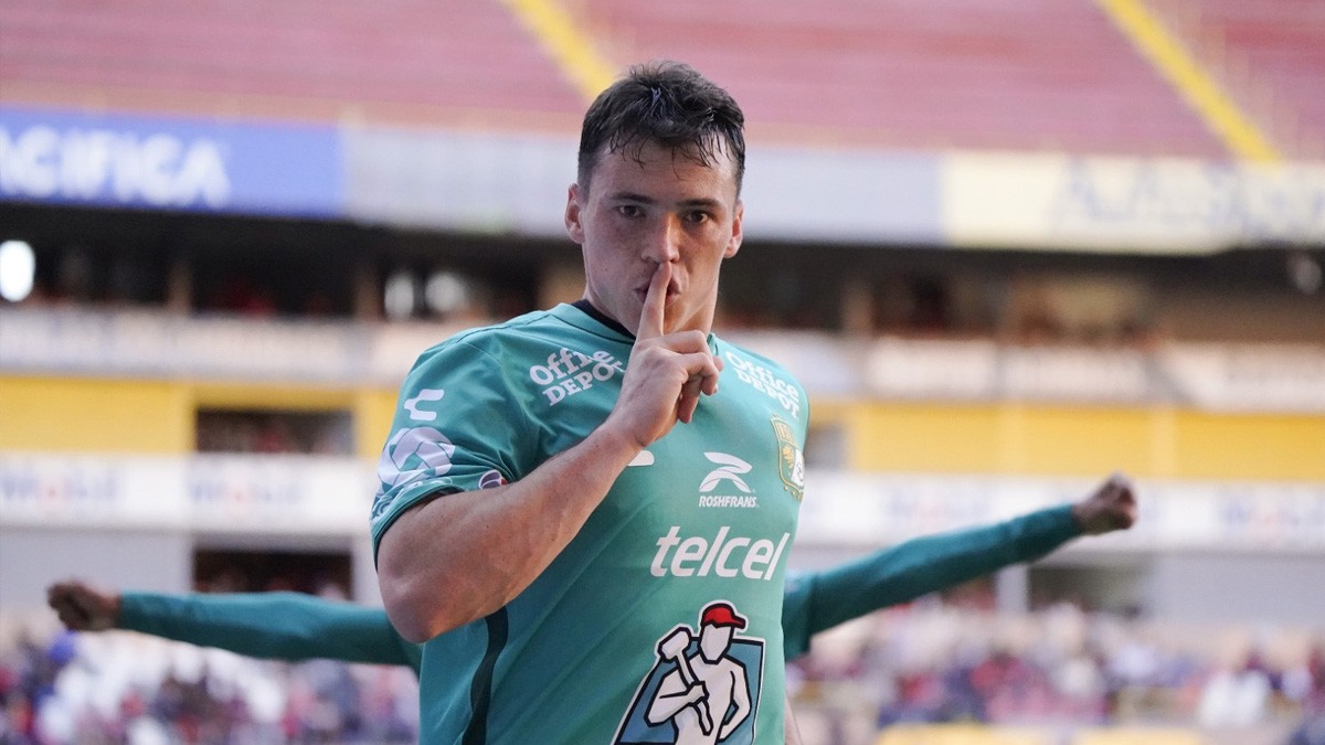 ¡Agónico! Con uno menos, Club León derrota al Atlas en el Jalisco