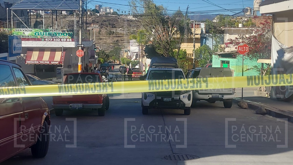 Mujer sicaria asesina a balazos a un hombre en las calles de San Juan Bosco