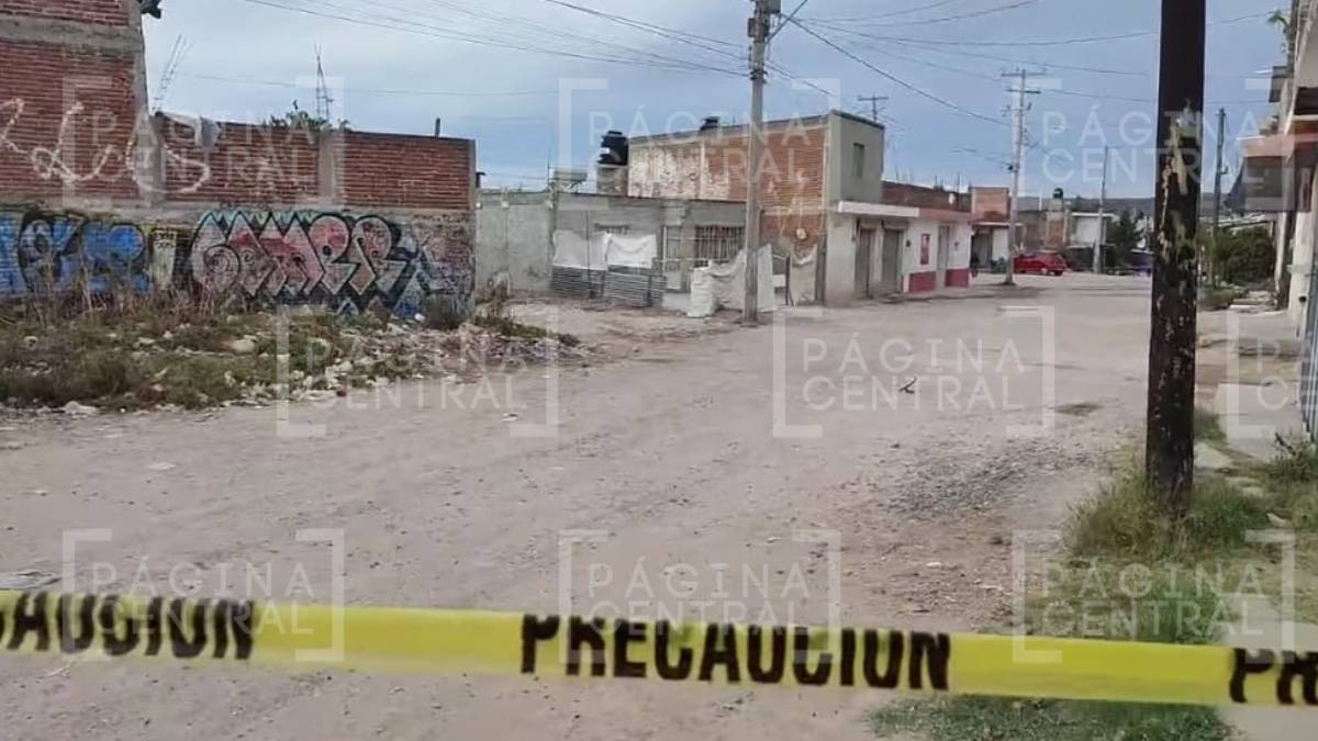 Se debate entre la vida y la muerte tras recibir disparo en el cuello en La Ermita
