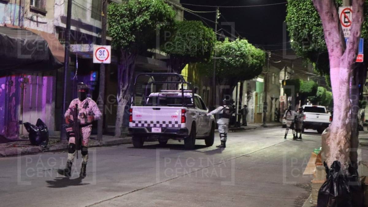 Cierran calles en el Centro por operativo de la Fiscalía del Estado