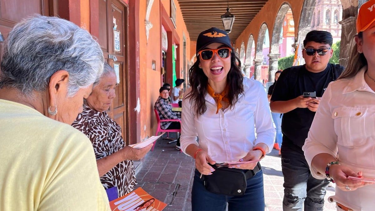Yulma Rocha de campaña por Pénjamo y Valle de Santiago