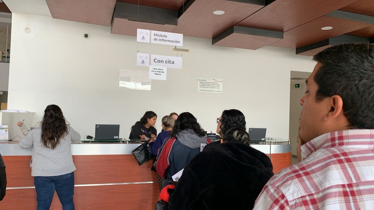 Prefieren pagarle al SAT, en lugar de pelear