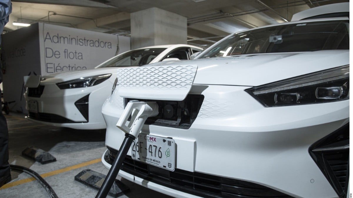 Buscan que eléctricos no eleven tarifa de luz