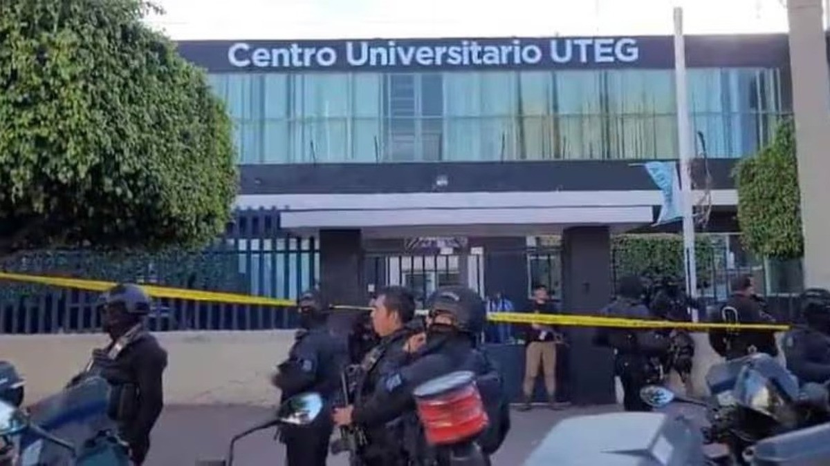 Entra a universidad con machete y mata a dos secretarias; hiere a coordinador estudiantil