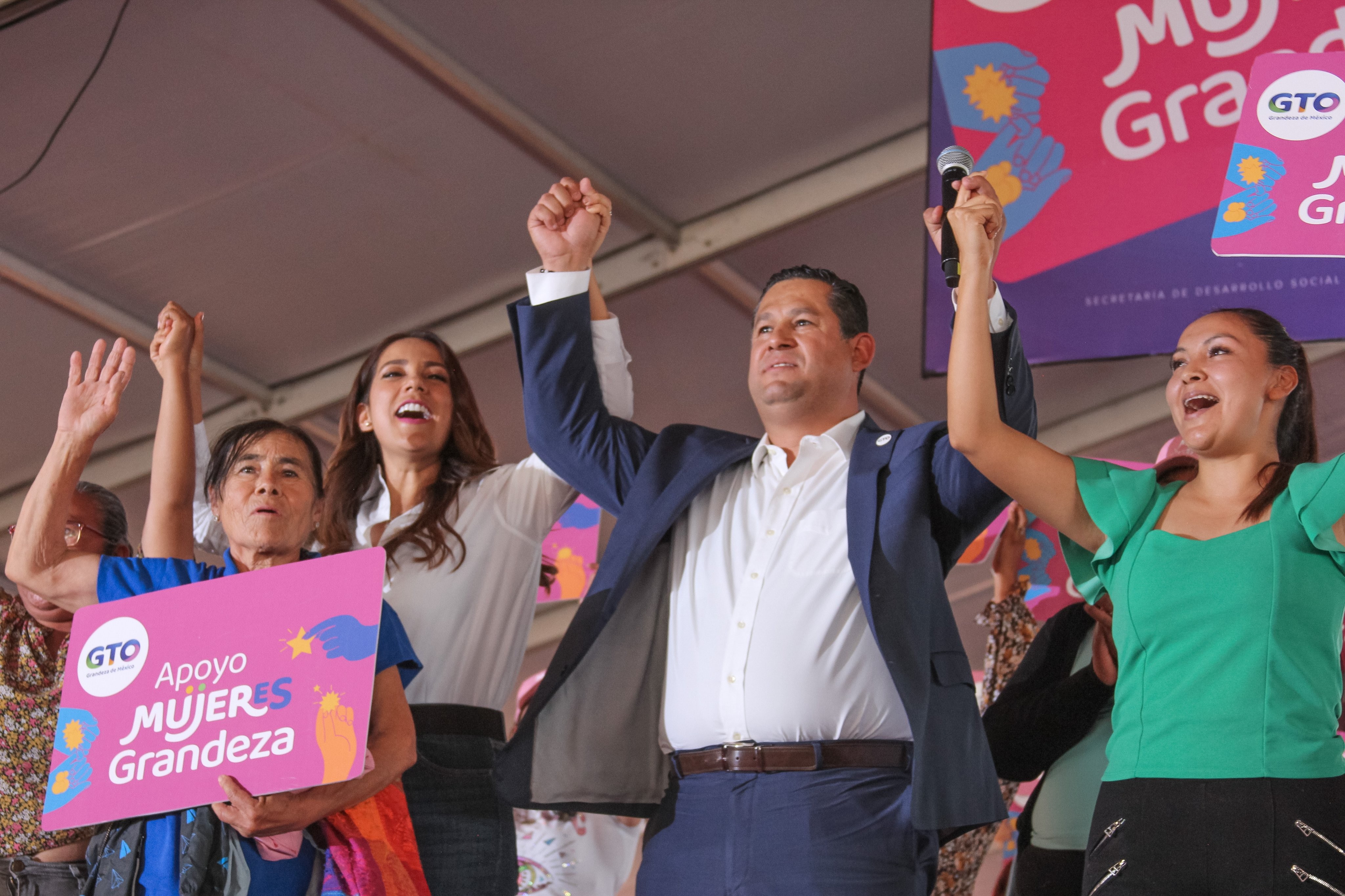 Critica Morena programa de la Tarjeta Rosa en Guanajuato; aseguran es electoral