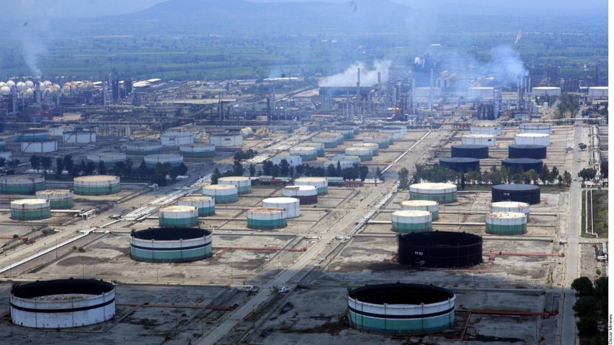Pierde Pemex Refinación 800 mil millones de pesos
